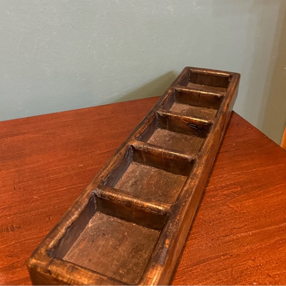 Rustic Farmhouse Wood Divided Tray / Bread Dough Bowl - Picture 2 of 7